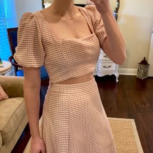 🌸 NWT o.p.t Pink Gingham Crop top and Midi skirt Set